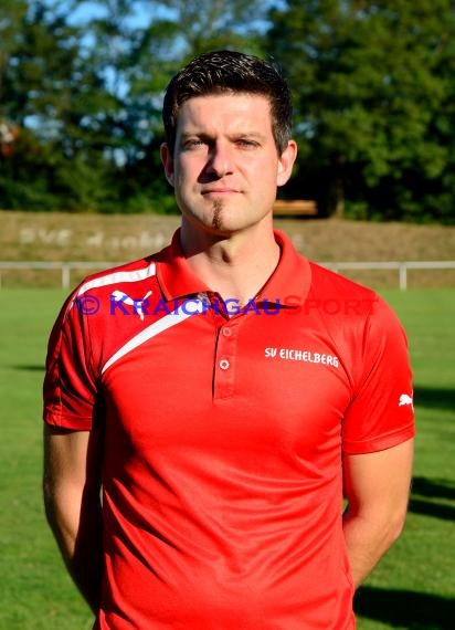 Fussball Regional Saison 2016/17 Spieler-Trainer-Funktionäre (© Fotostand / Loerz)